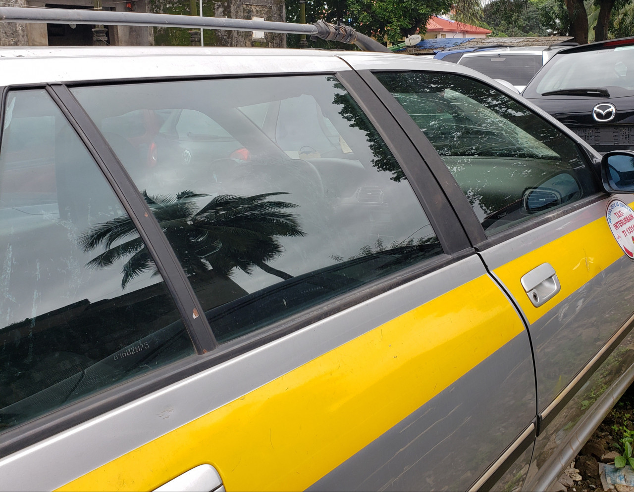 Peugeot 406, Voitures, Conakry