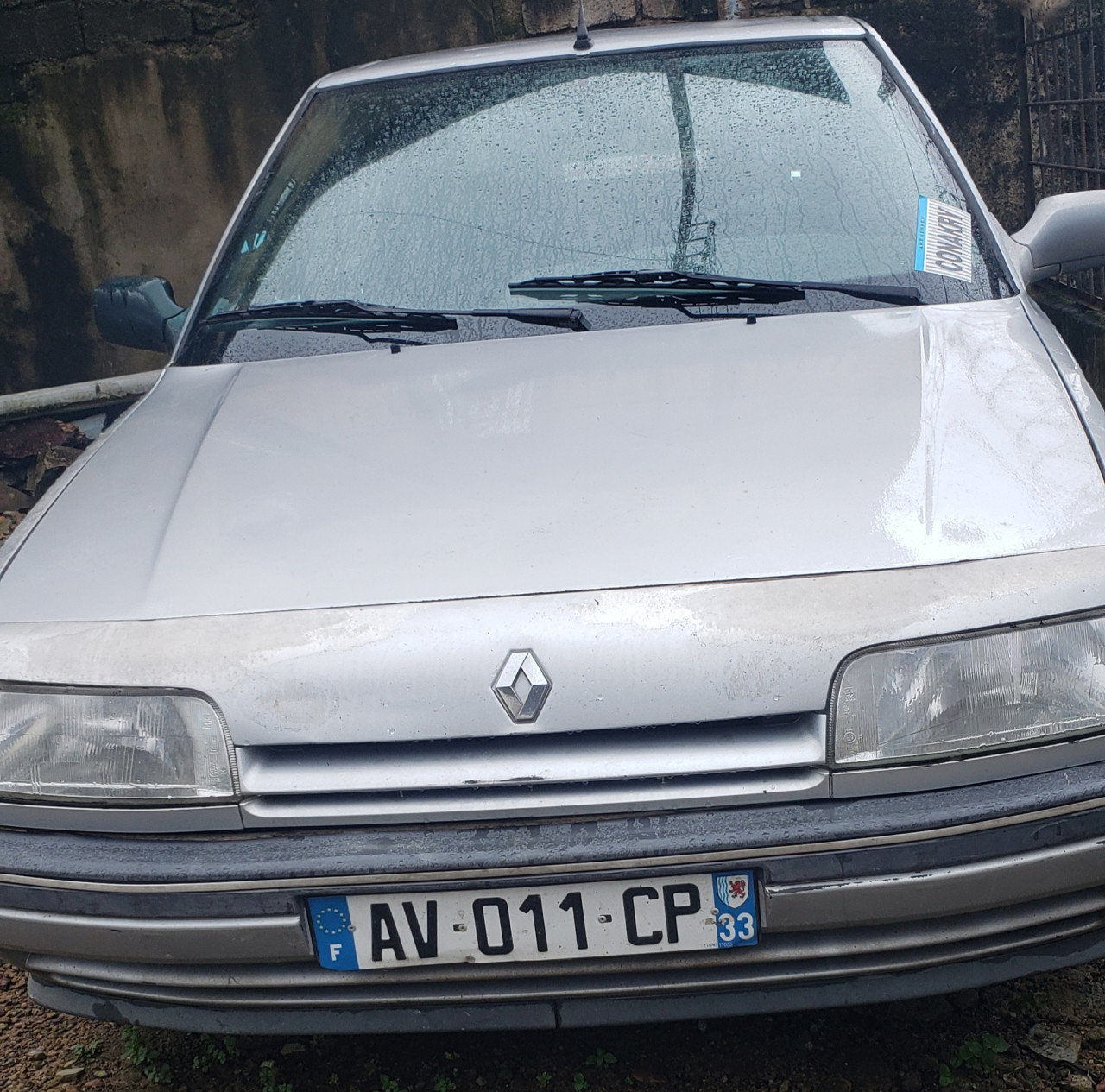 RENAULT 21, Voitures, Conakry