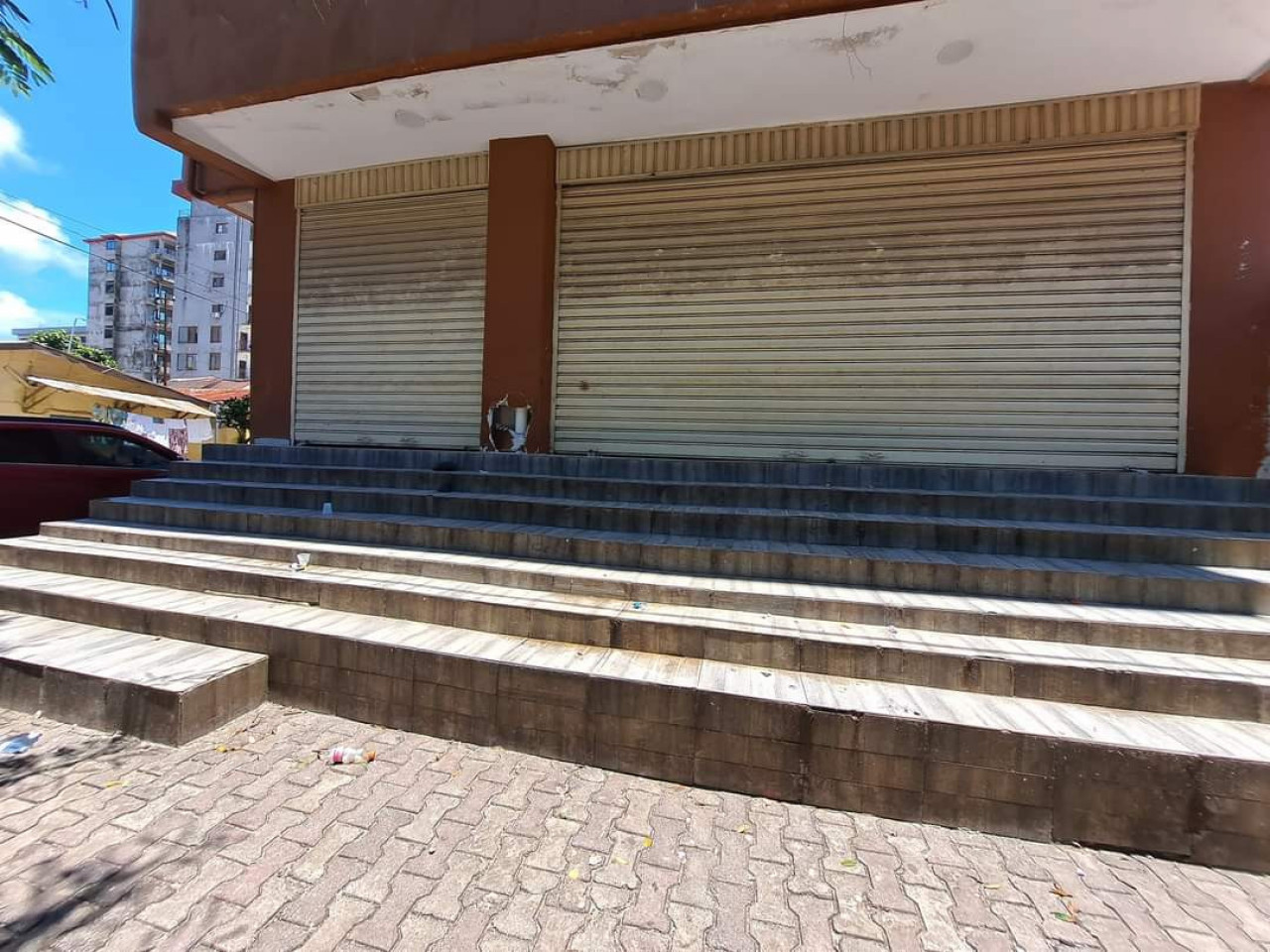 MAGASIN À LOUER À KALOUM, Autres Immobiliers, Conakry