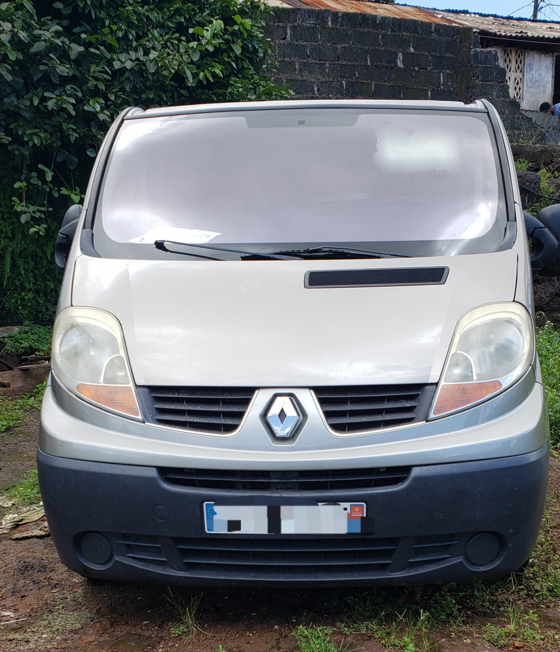 RENAULT TRAFIC CLIMATISÉE, Autres Véhicules, Conakry