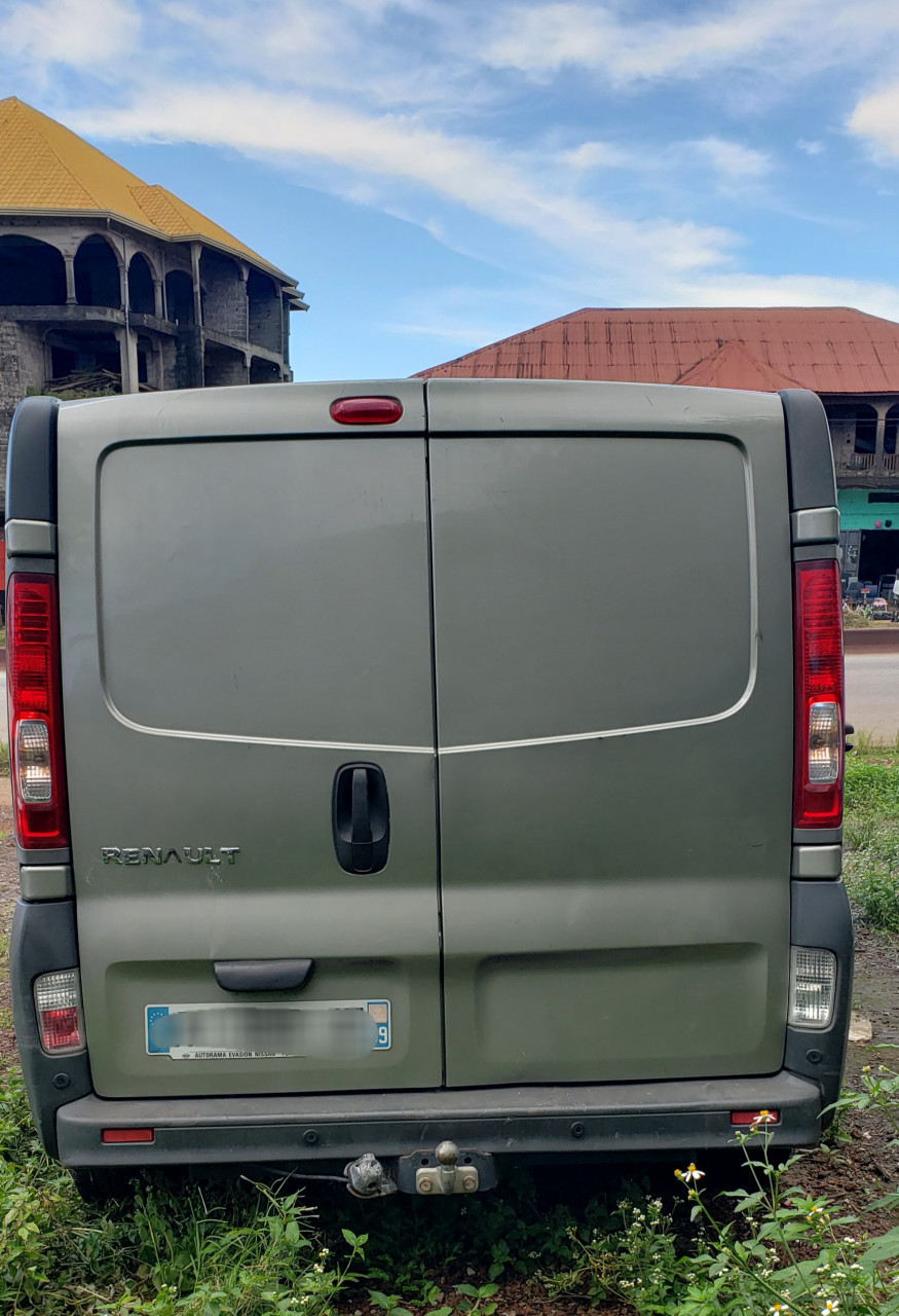 RENAULT TRAFIC CLIMATISÉE, Autres Véhicules, Conakry