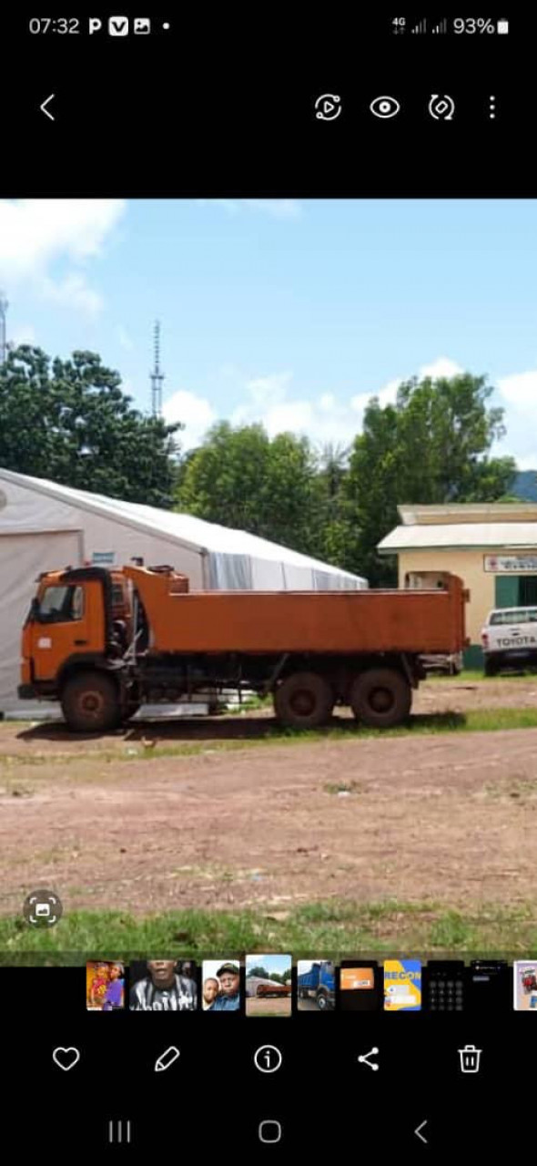 DEUX SCHACMAN EN VENTE OCCASION Guinéenne, Camions - Autobus, Conakry