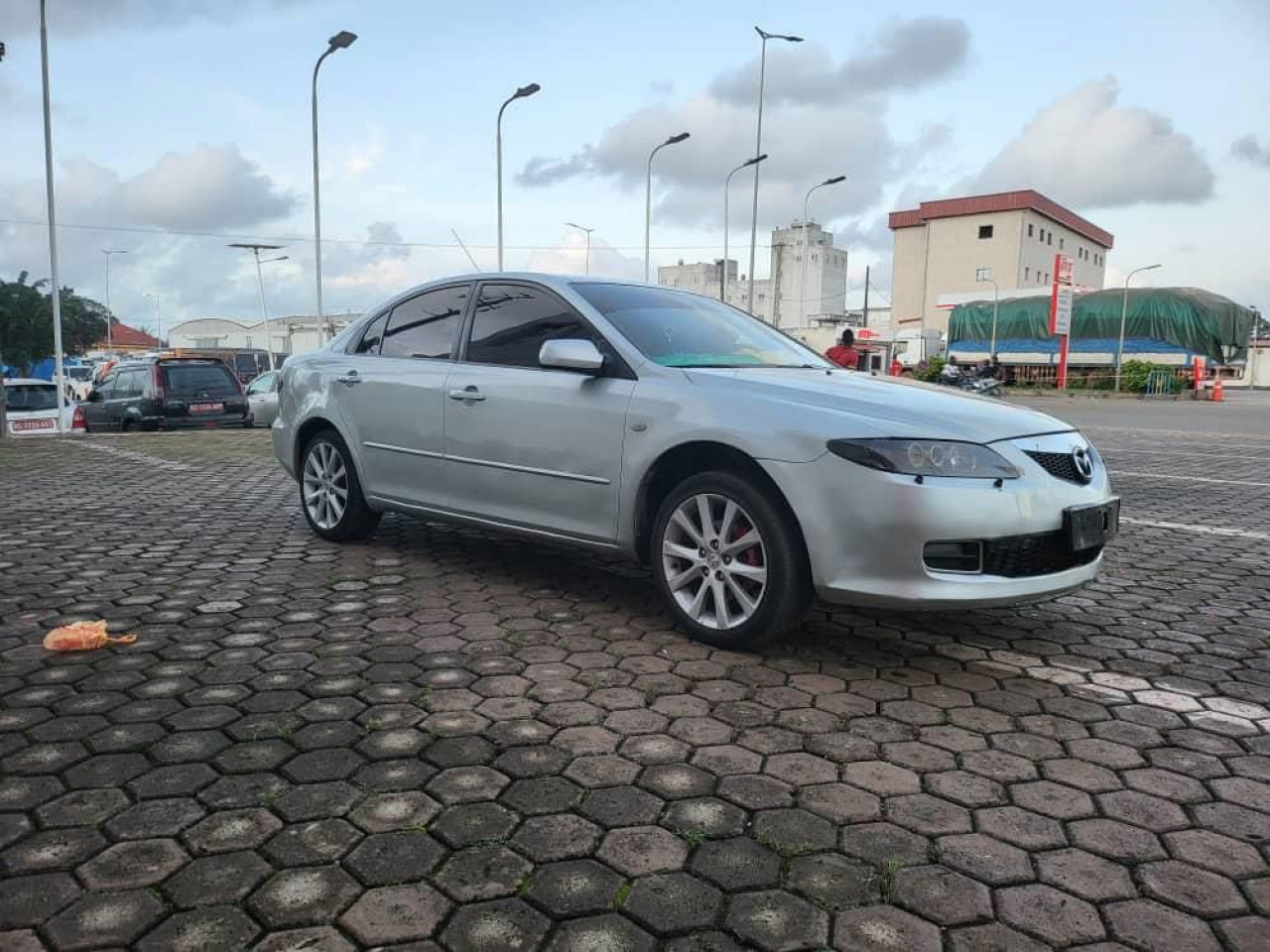 Mazda 6, Voitures, Conakry