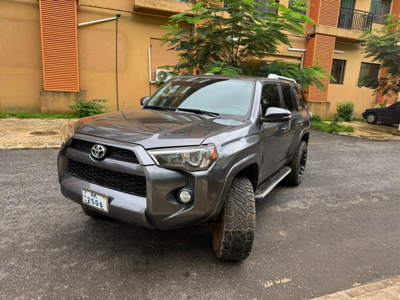 Toyota 4runner, Voitures, Conakry