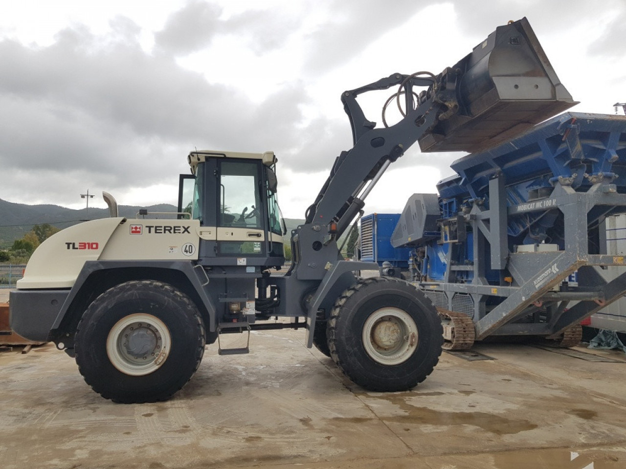 TEREX TL310 CHARGEUR, Autres Véhicules, Conakry