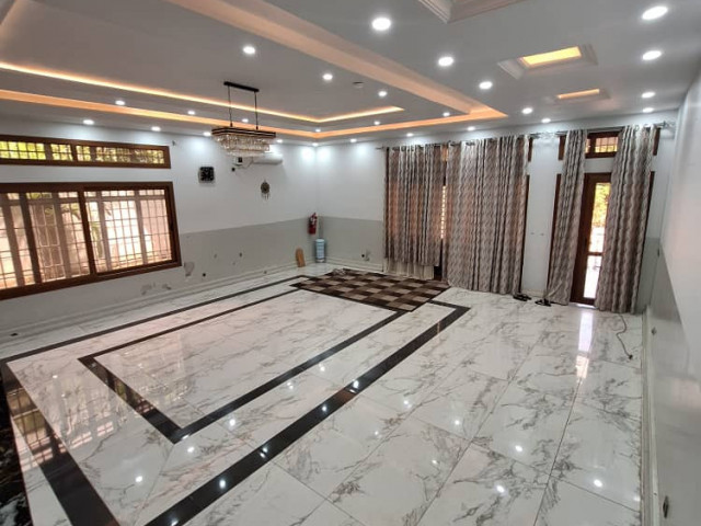 DUPLEX À VENDRE À RATOMA, Autres Immobiliers, Conakry
