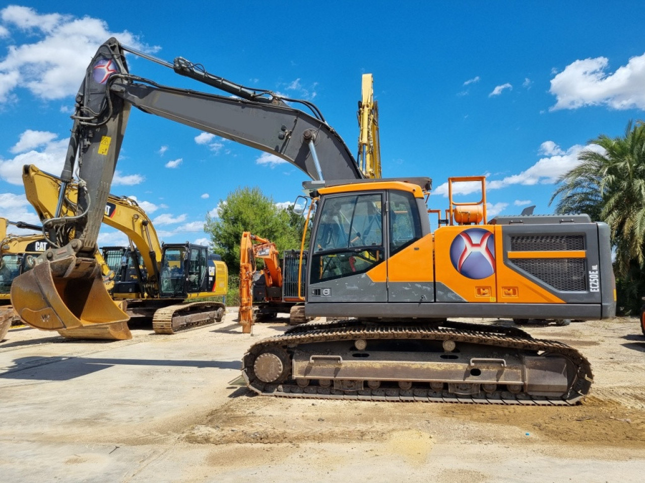 VOLVO EC 250 ENL, Autres Véhicules, Conakry