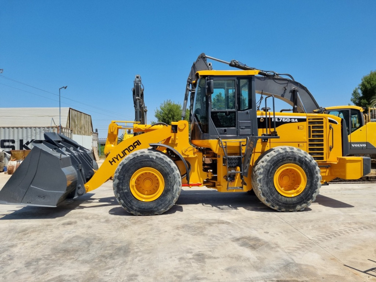 HYUNDAI HL760-9A, Autres Véhicules, Conakry