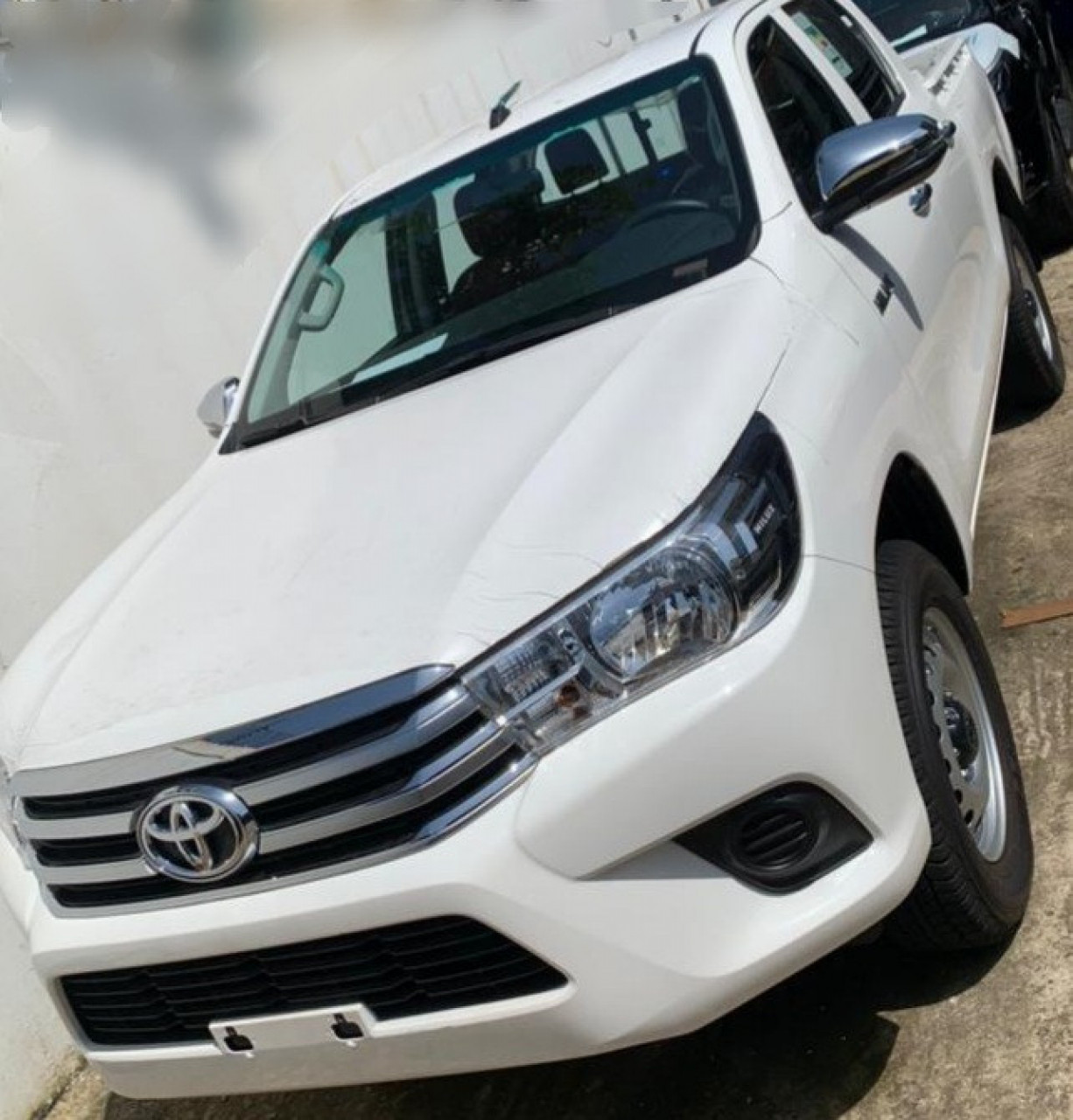 TOYOTA HILUX SORTIE D'USINE ANNÉE 2024, Voitures, Conakry