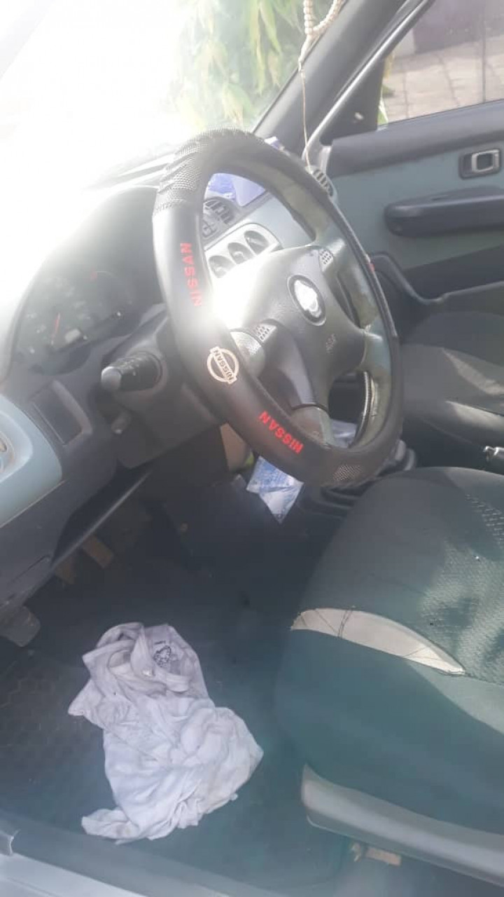 Nissan Micra, Voitures, Conakry