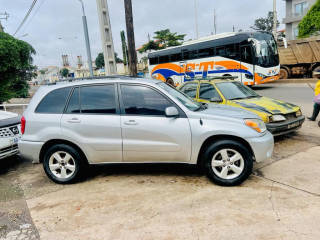 Toyota rav4, Voitures, Conakry