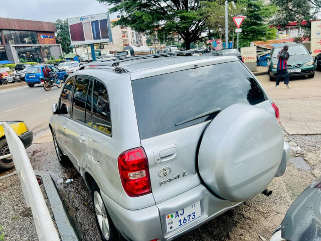 Toyota rav4, Voitures, Conakry