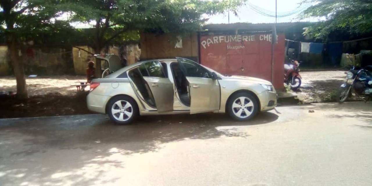 CHEVROLET CRUIZE, Voitures, Conakry