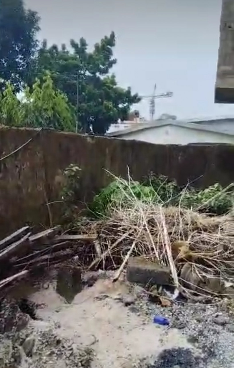 Urgent R+ 2 à la minière, Autres Immobiliers, Conakry