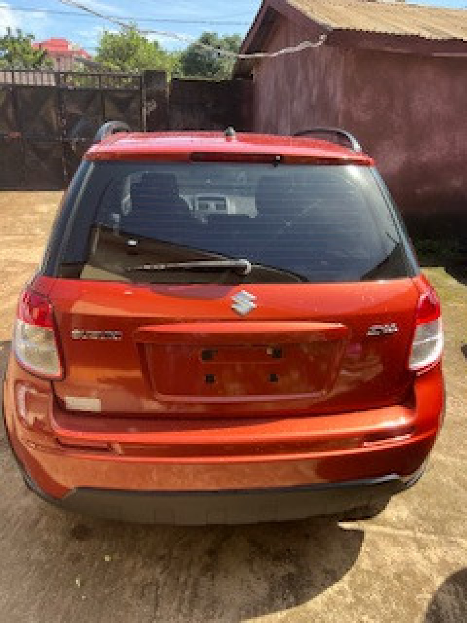 Suzuki SX4, Voitures, Conakry