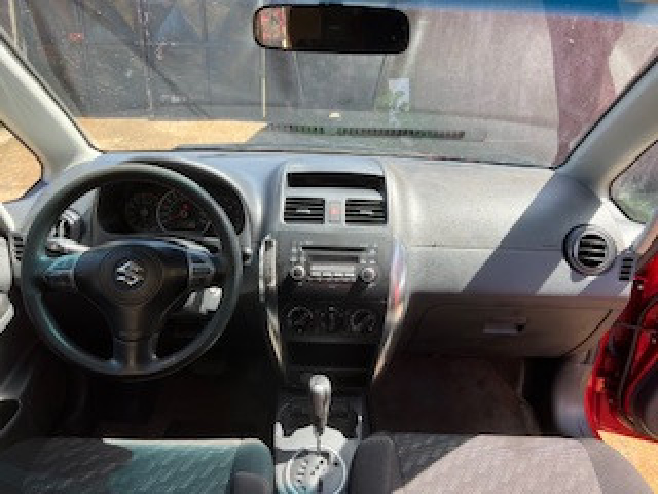 Suzuki SX4, Voitures, Conakry