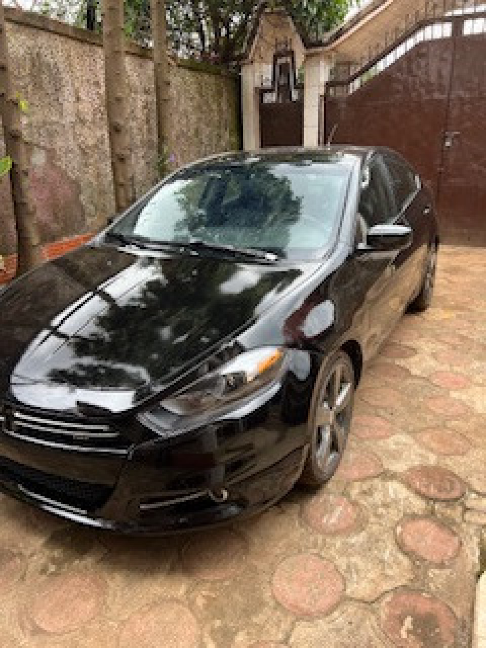 DODGE DART, Voitures, Conakry