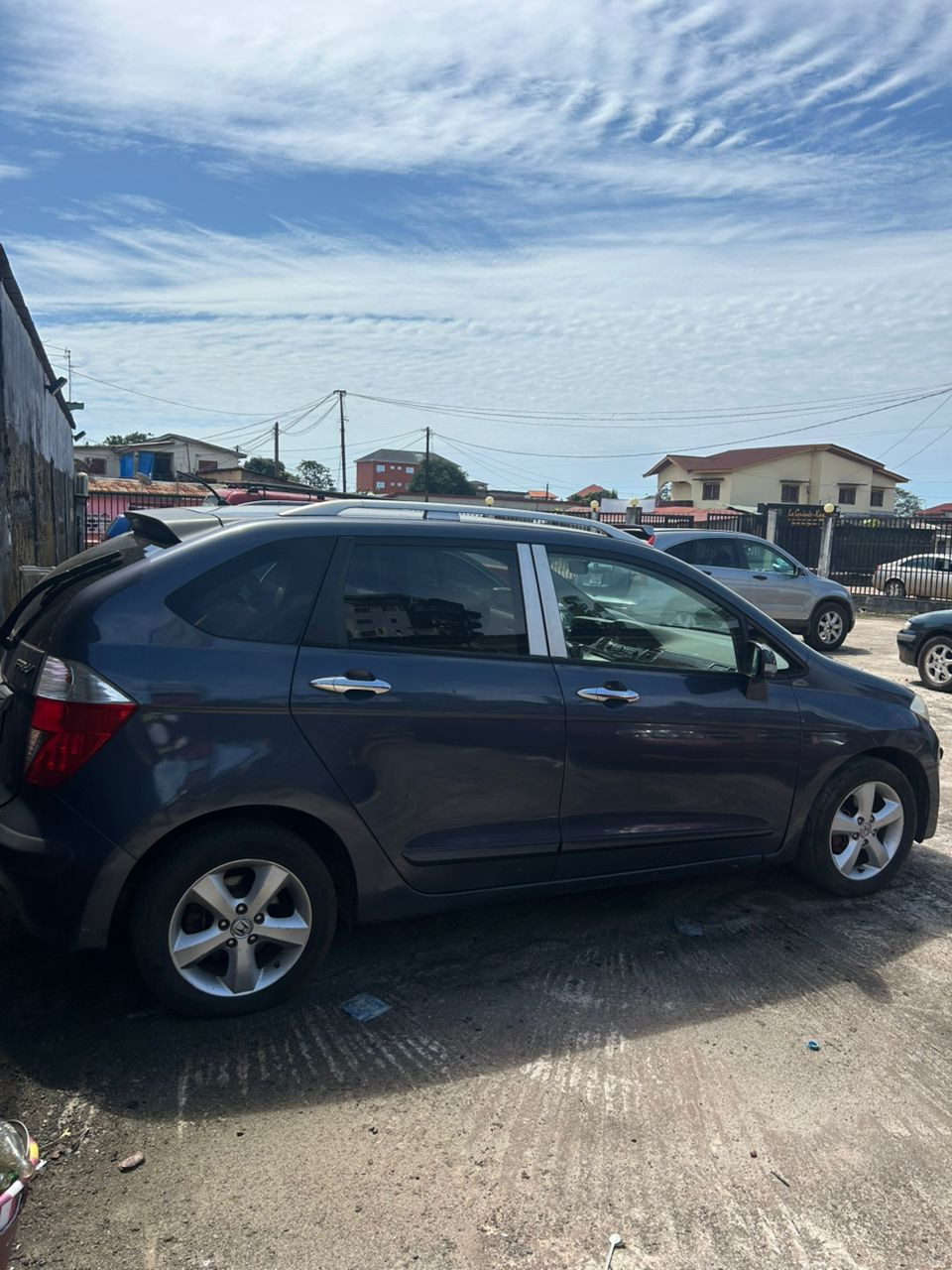 À vendre, Voitures, Conakry