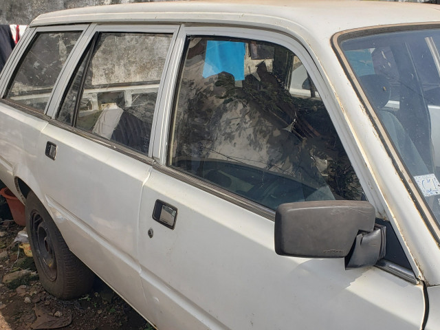 Peugeot 505, Voitures, Conakry