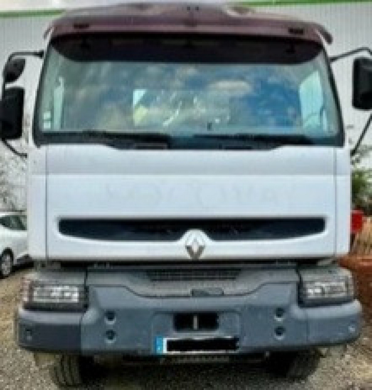 RENAULT KERAX, Camions - Autobus, Conakry