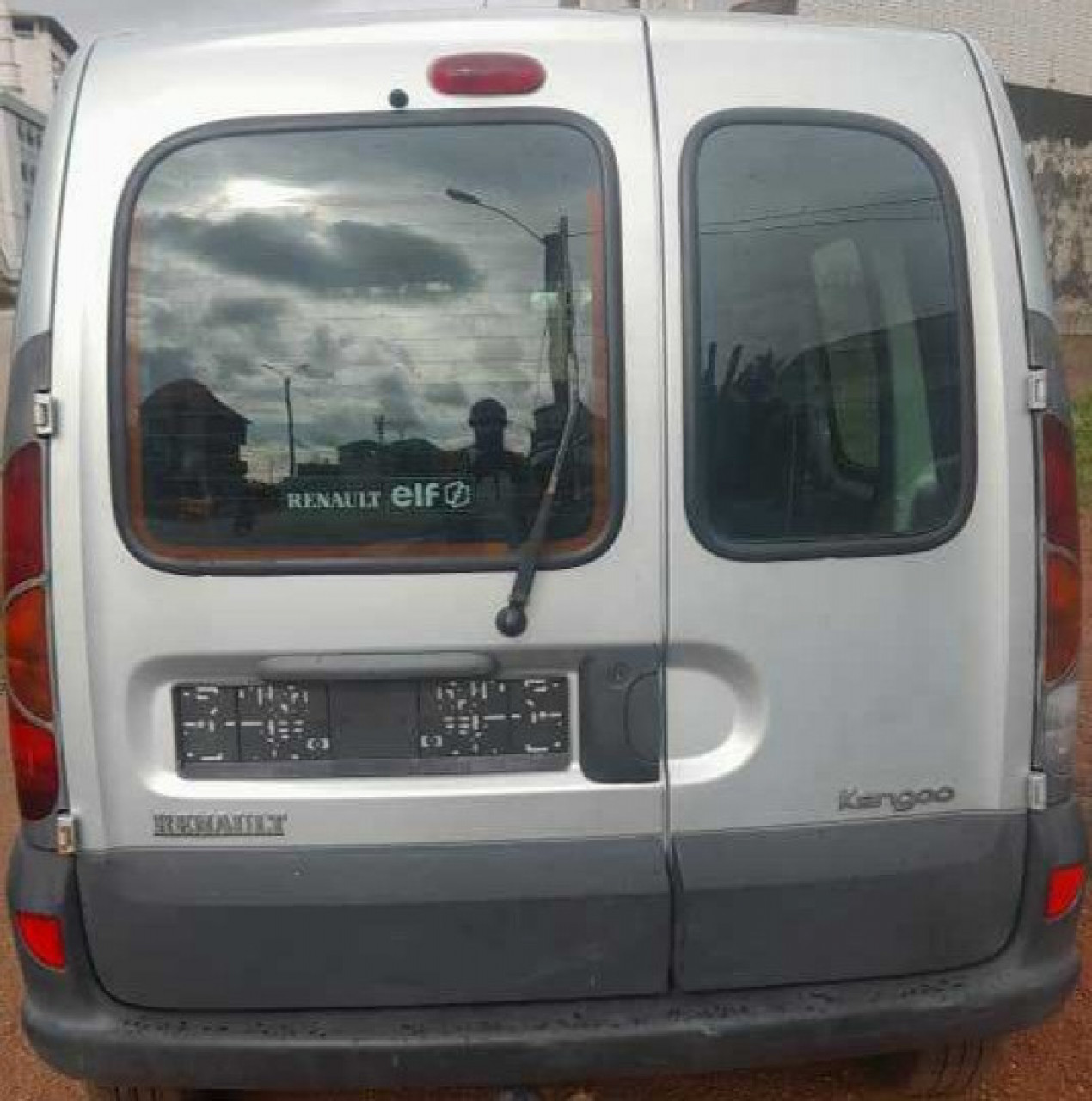 RENAULT KANGOO, Voitures, Conakry