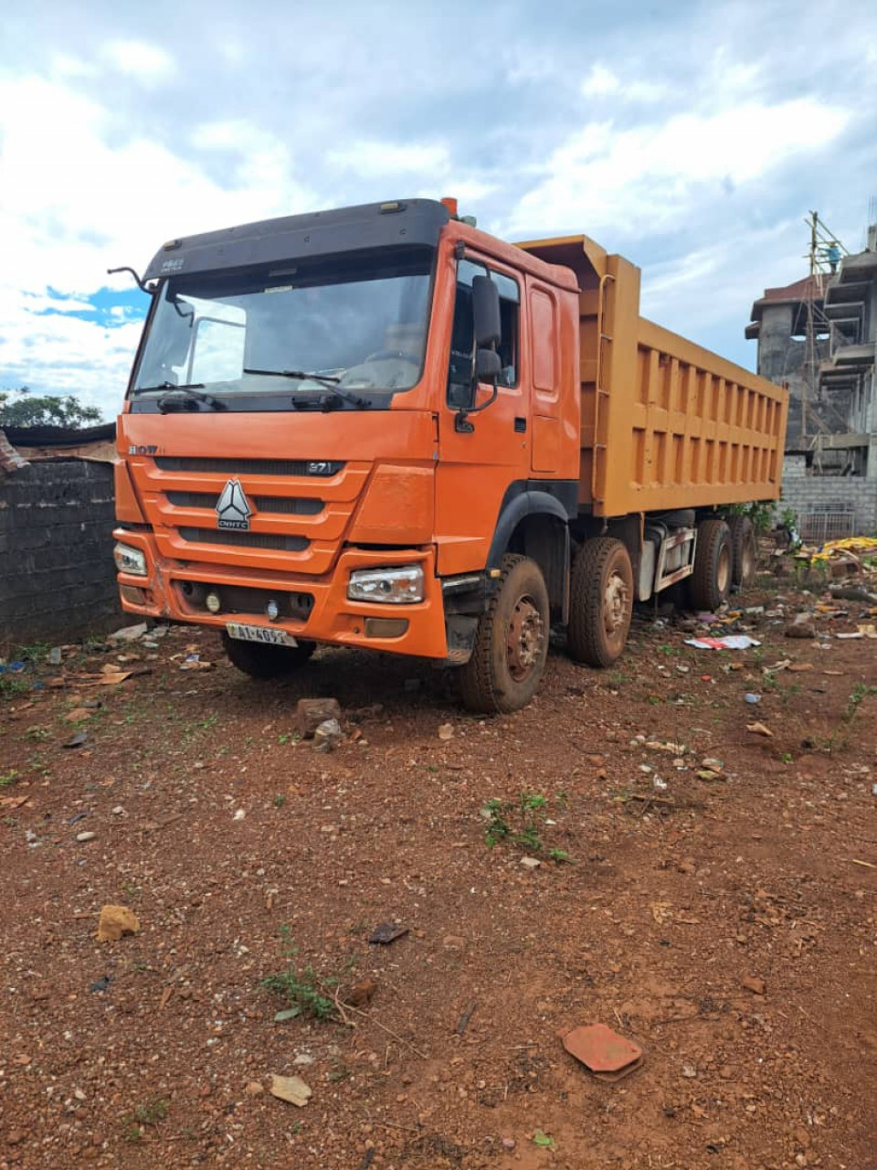 CAMIONS HOWO, Camions - Autobus, Conakry