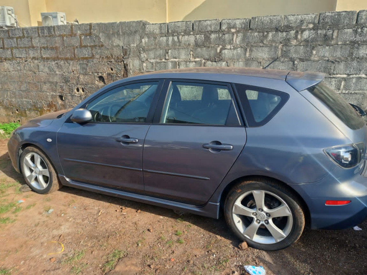 Mazda3, Voitures, Conakry