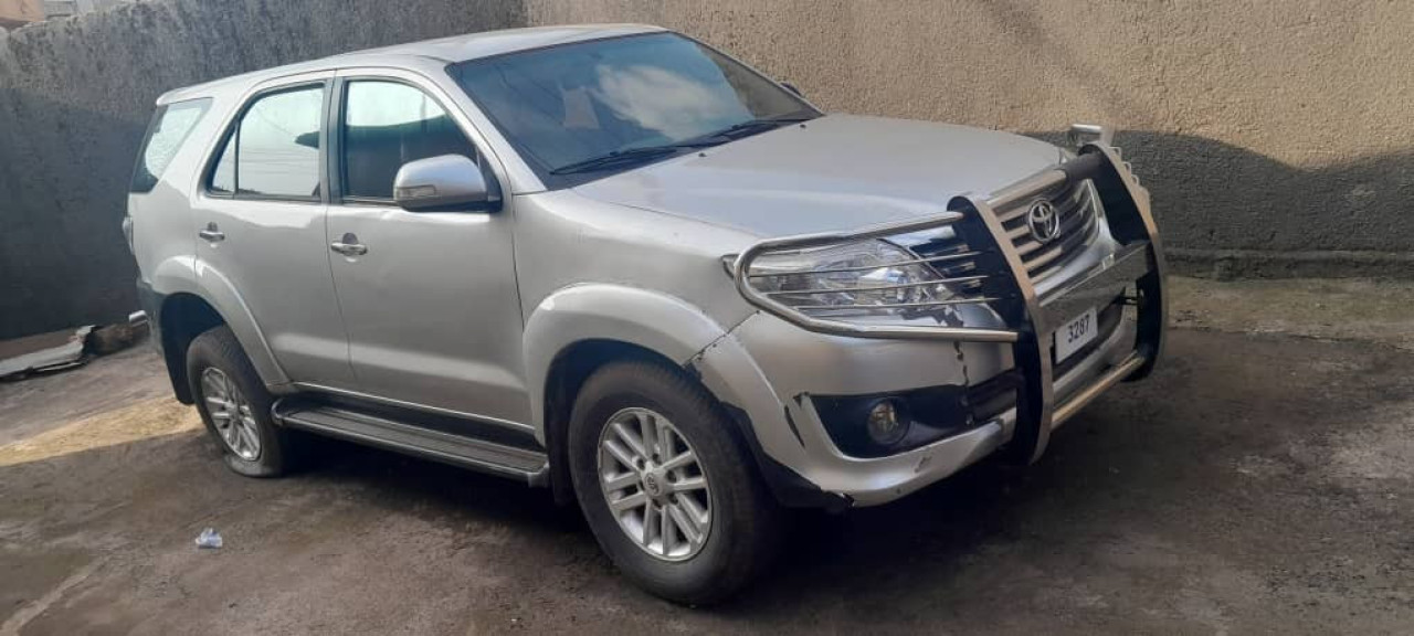 Toyota fortuner, Voitures, Conakry