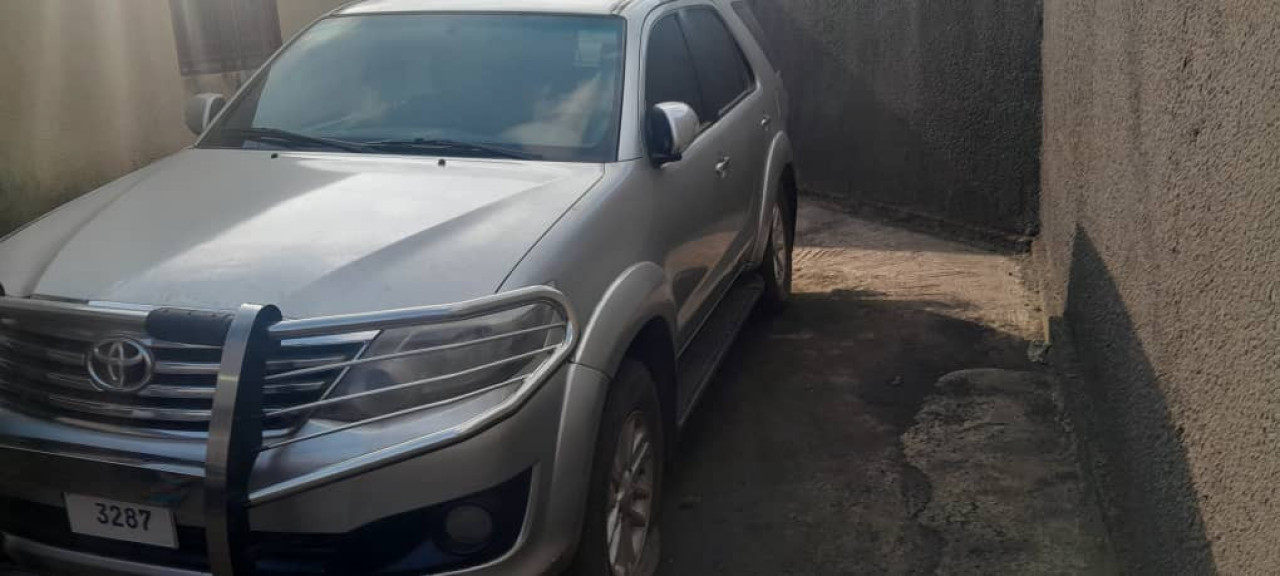 Toyota fortuner, Voitures, Conakry