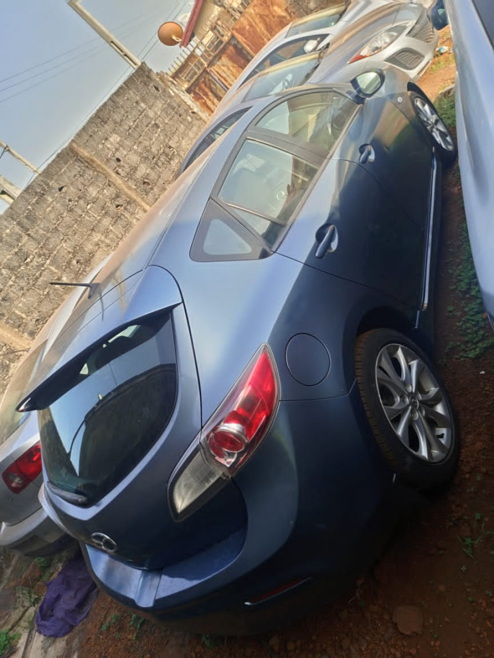 Mazda3, Voitures, Conakry