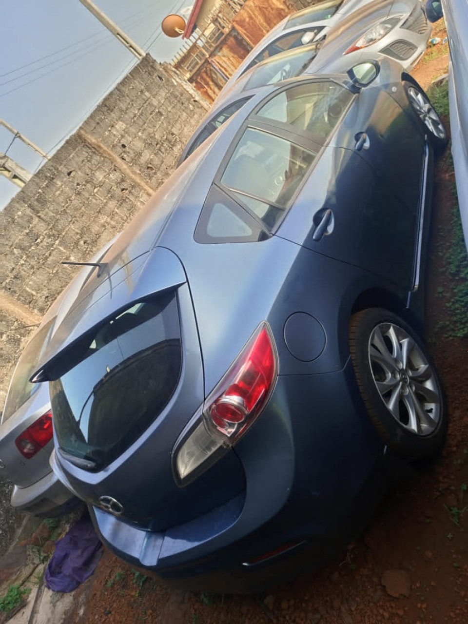 Mazda3, Voitures, Conakry