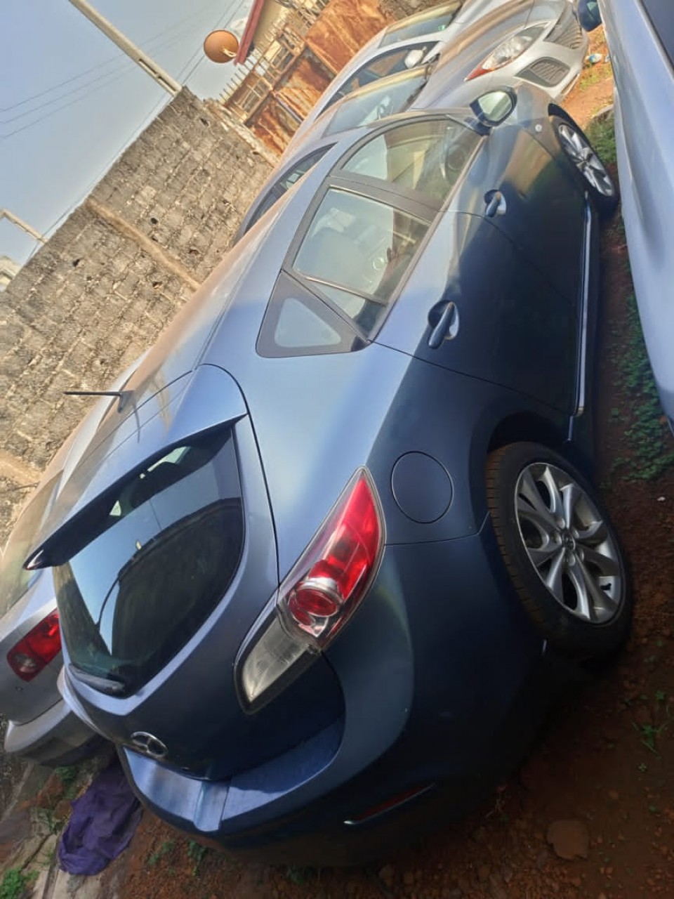 Mazda3, Voitures, Conakry