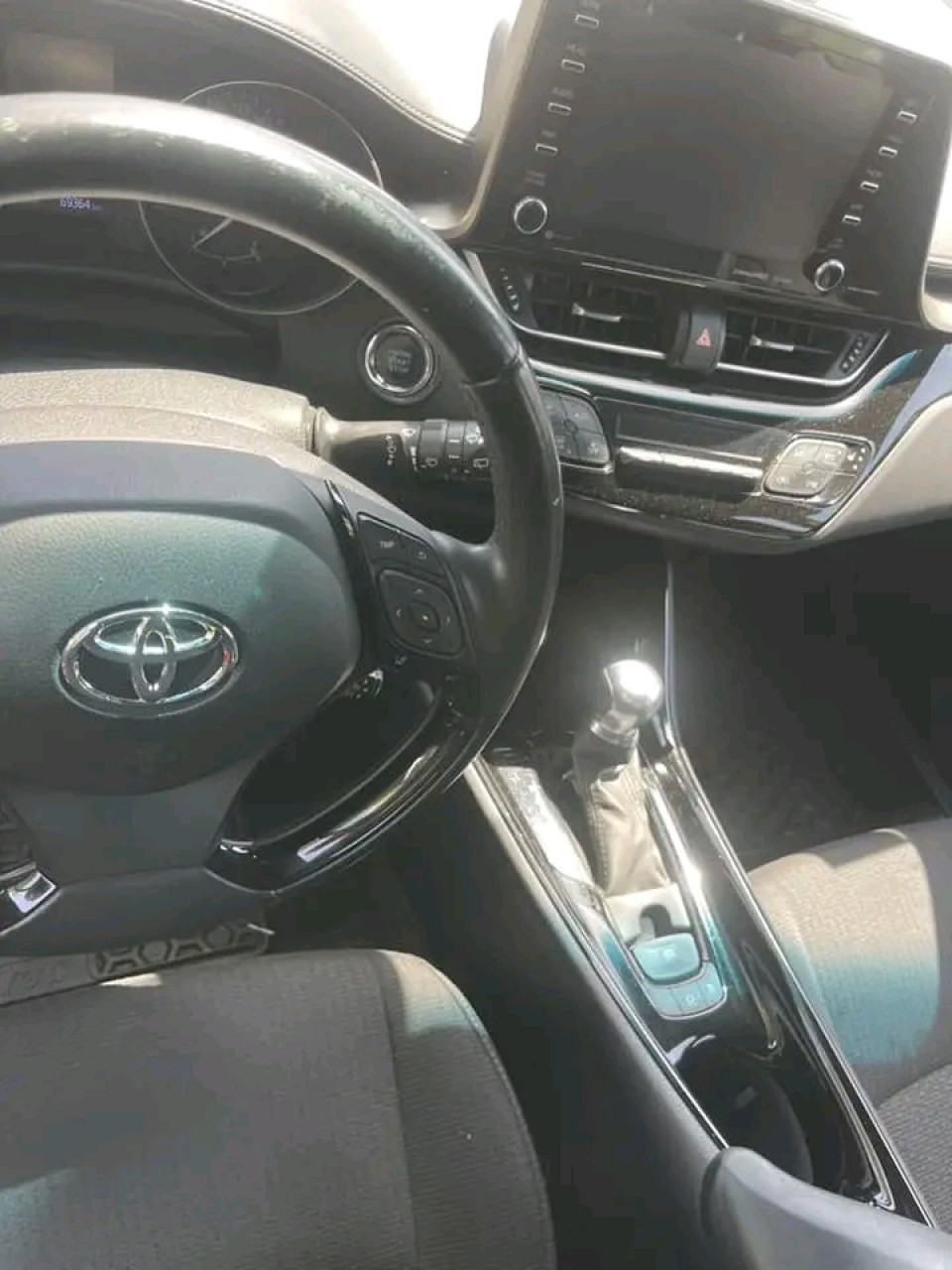 Toyota CHR, Voitures, Conakry