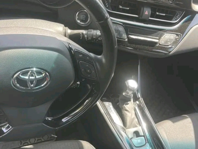 Toyota CHR, Voitures, Conakry