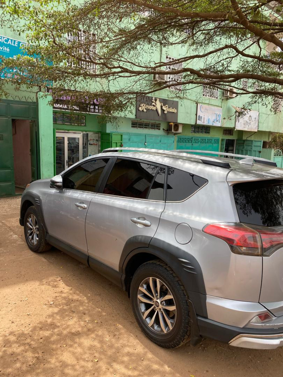 Toyota rav4, Voitures, Conakry