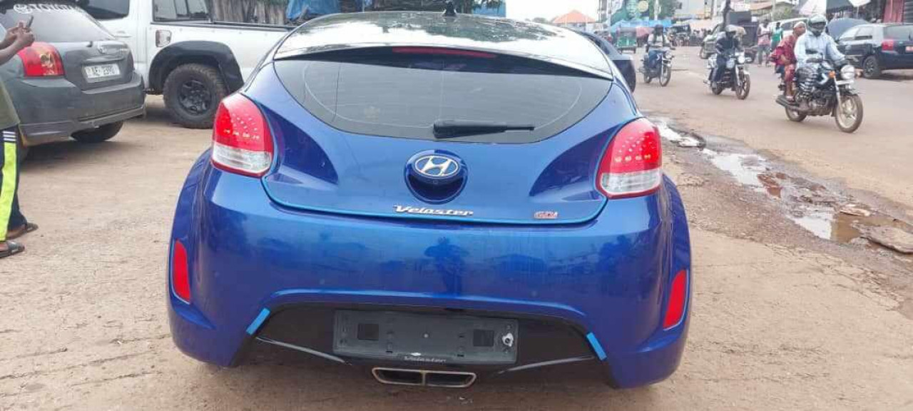 Hyundai veloster, Voitures, Conakry