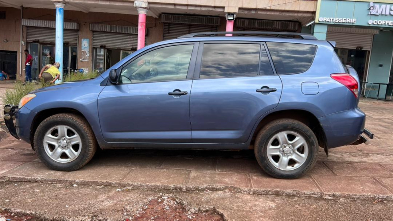 Toyota rav4, Voitures, Conakry