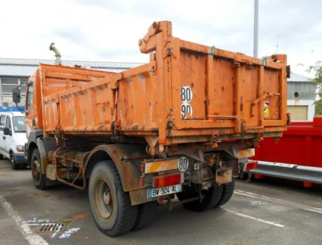 RENAULT KERAX, Camions - Autobus, Conakry