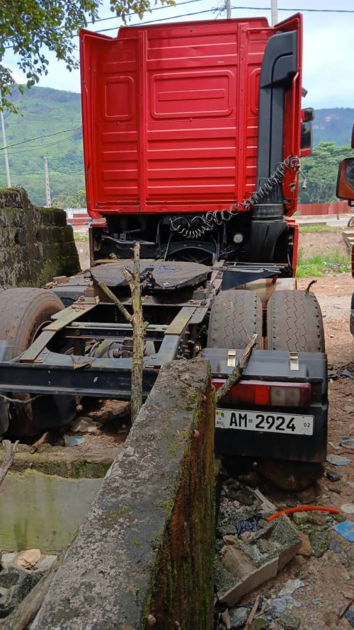 RENAULT MAGNUM, Remorques - Conteneurs, Conakry