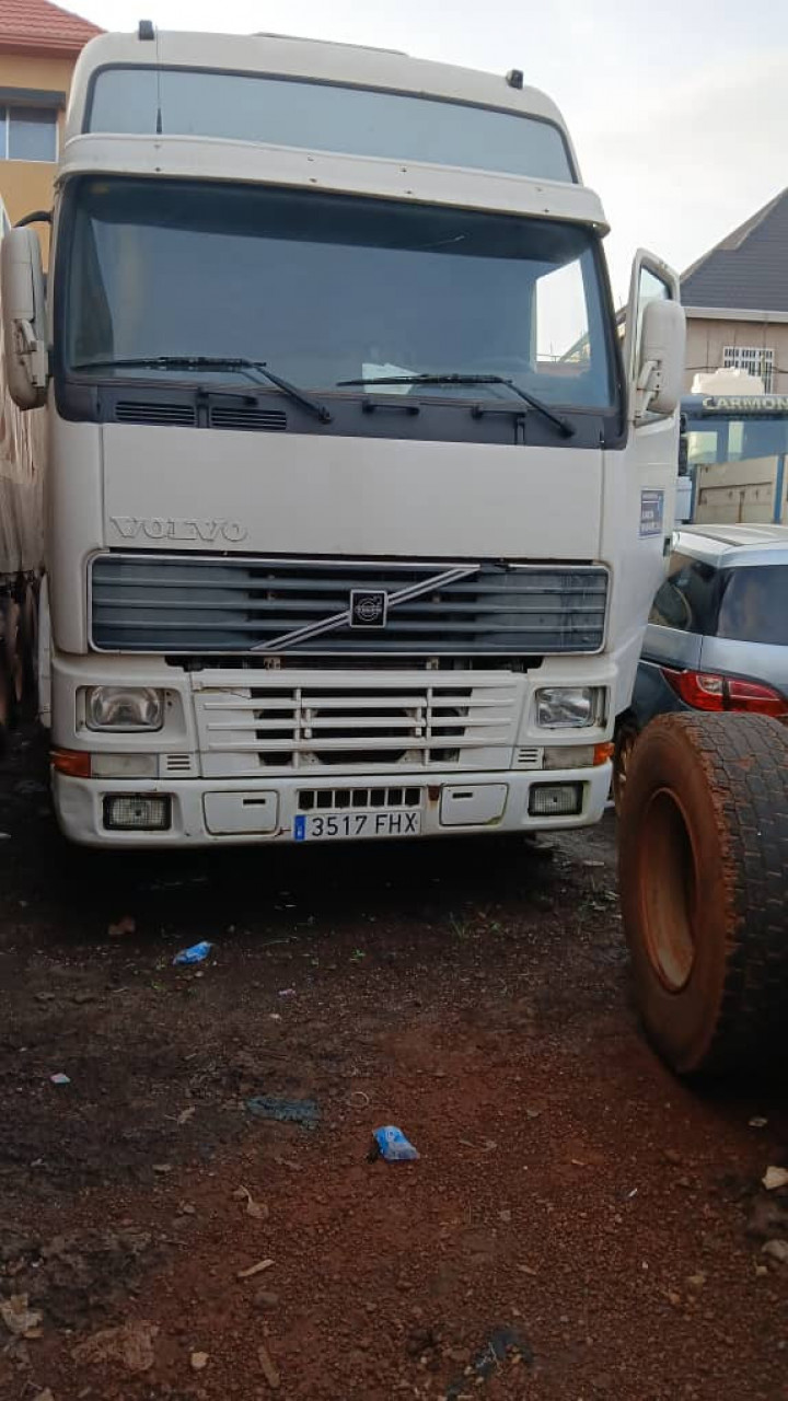 VOLVO, Remorques - Conteneurs, Conakry