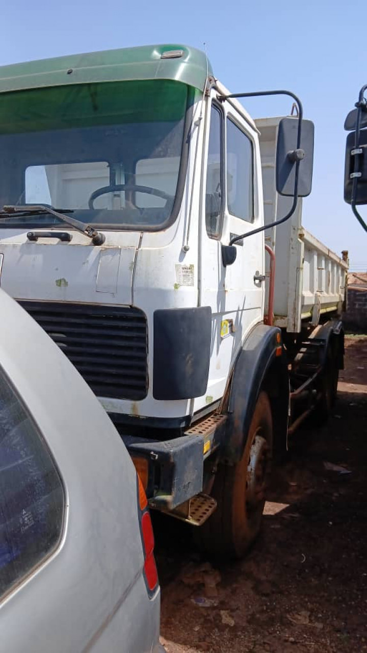 MERCEDES BENZ ACTROS, Camions - Autobus, Conakry