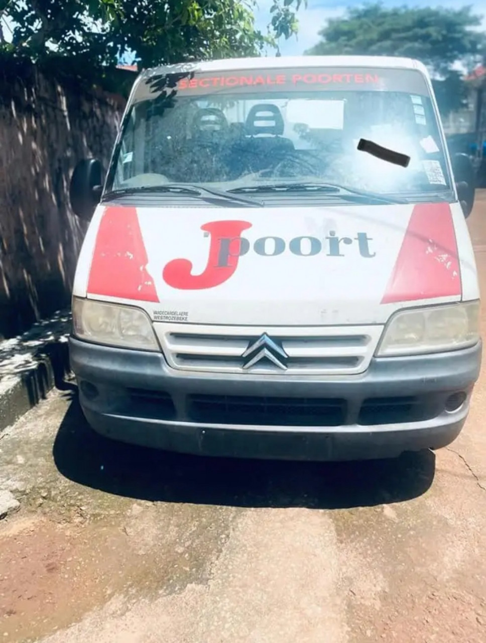 CITROËN JUMPER, Camions - Autobus, Conakry