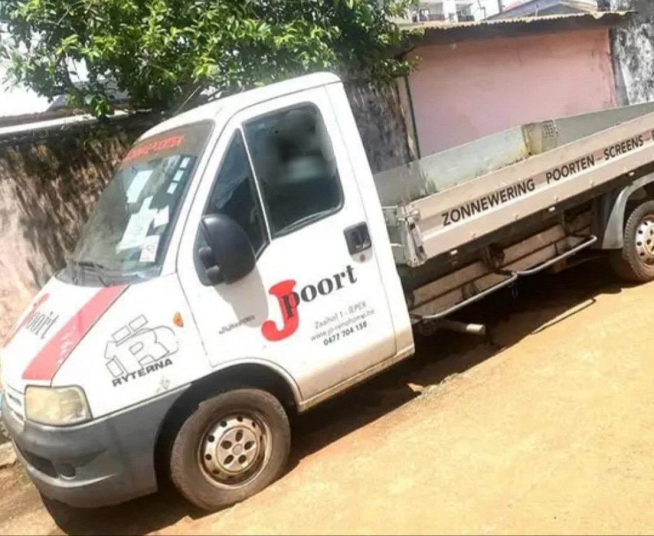 CITROËN JUMPER, Camions - Autobus, Conakry