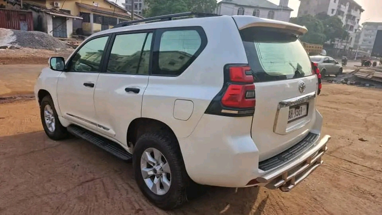 Toyota txl, Voitures, Conakry