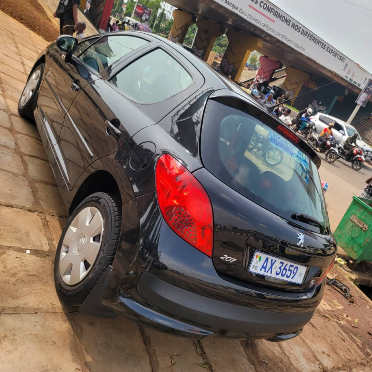 Peugeot 207, Voitures, Conakry