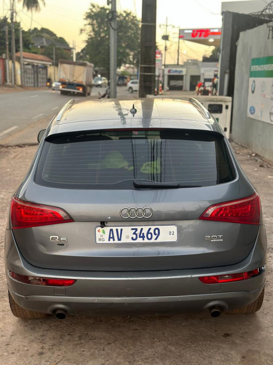 Audi Q5, Voitures, Conakry