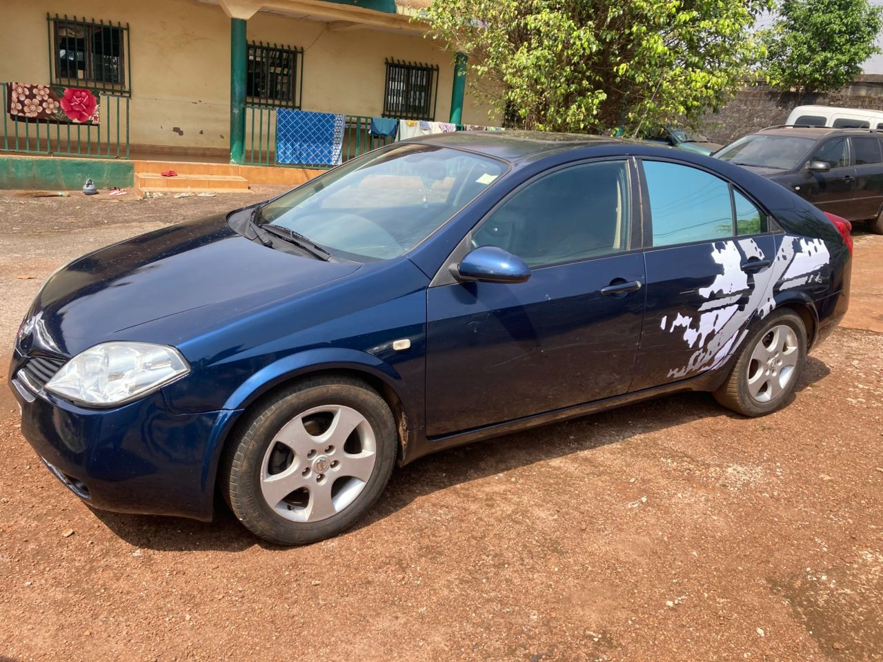 NISSAN PRIMERA ESSENCE ⛽️ AUTOMATIQUE PETIT MOTEUR CLIM, Voitures, Conakry