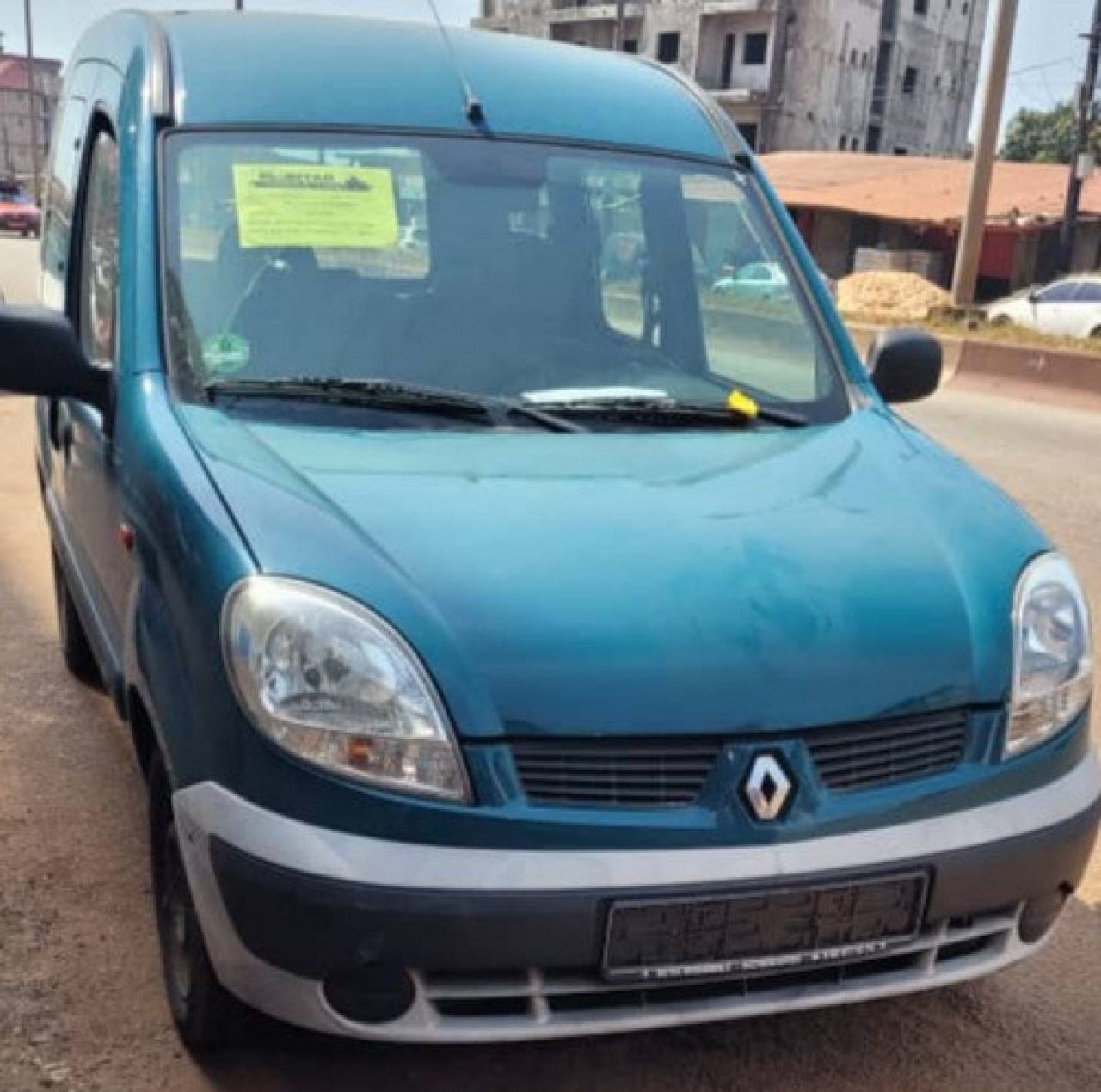 RENAULT KANGOO CLIMATISÉE, Voitures, Conakry