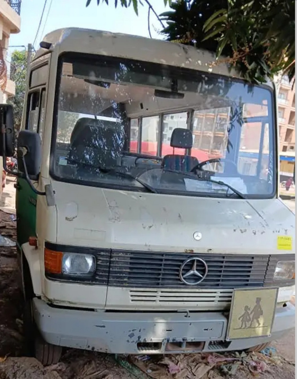 MERCEDES BENZ VARIO 0 609D, Camions - Autobus, Conakry