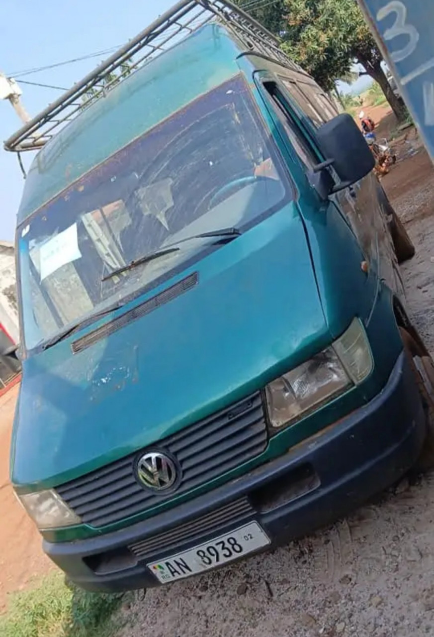 VOLKSWAGEN LT, Voitures, Conakry